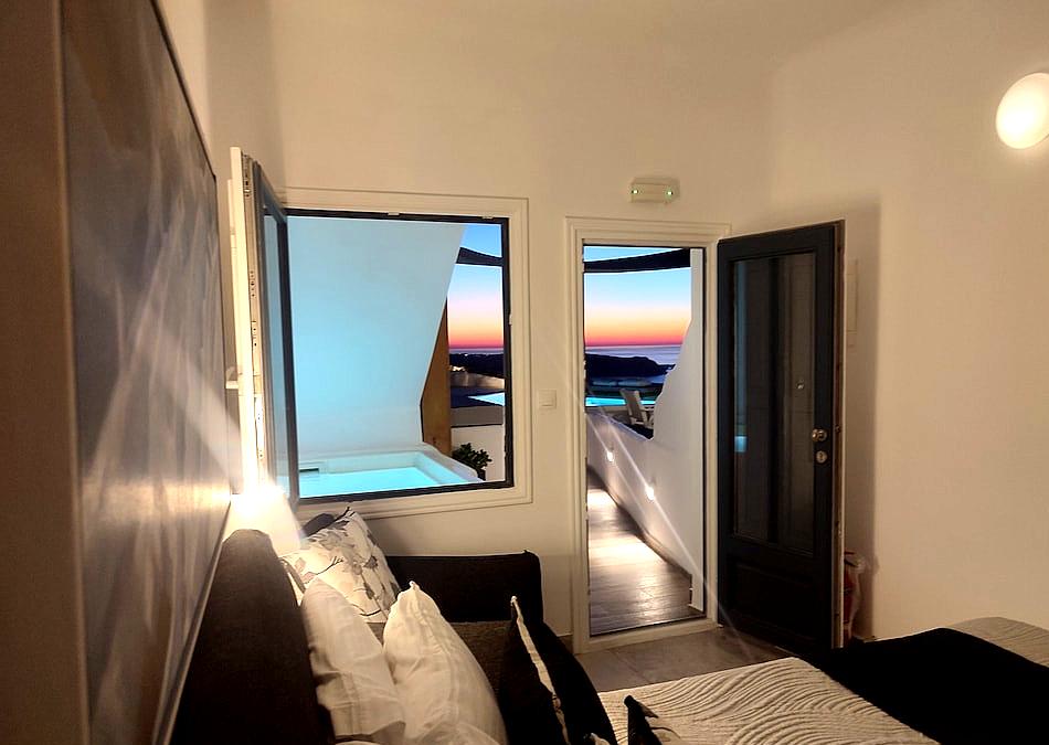 Amaze Suites